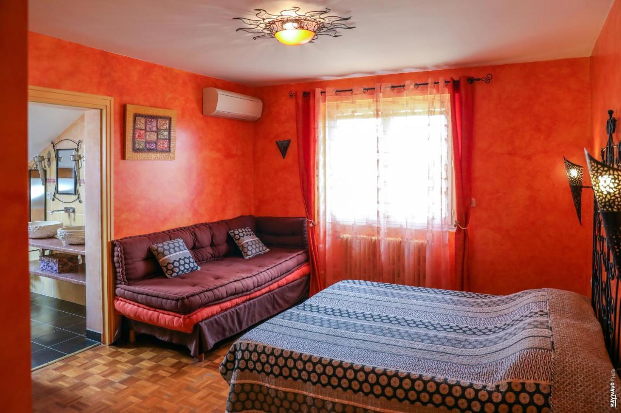 Bed and Breakfast Le Nid De L'Ecureuil Brens  Pokoj fotografie